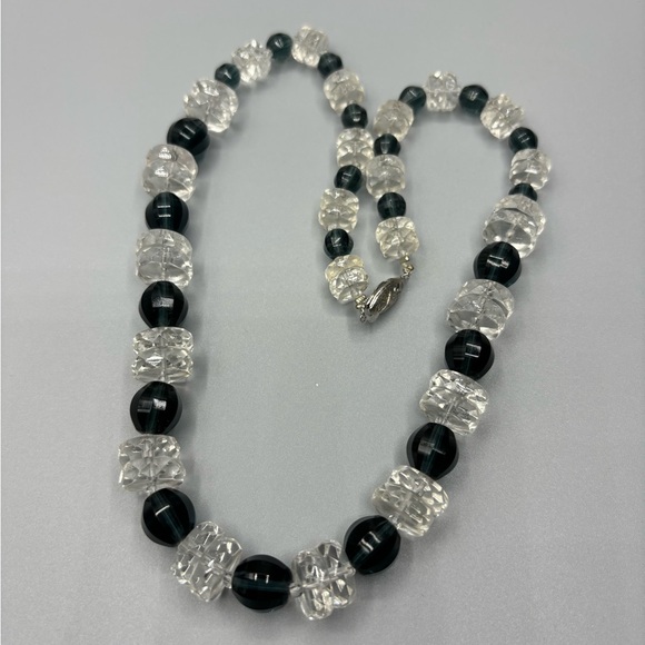 Vintage Clear & Black Glass Bead Necklace JP137 - Picture 4 of 7